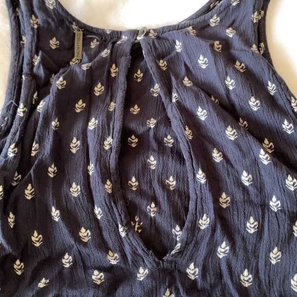 💙Dress🤍 - Picture 5 of 5